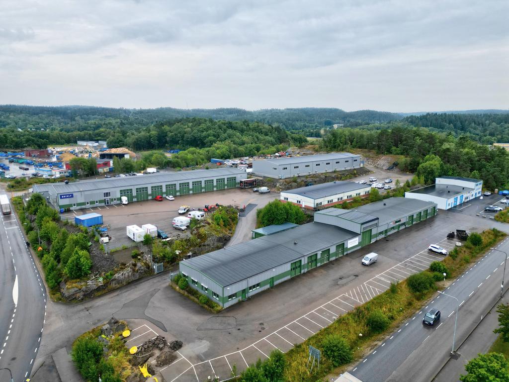 Lagerlokal · Industrilokal på Björbäcksvägen 11 m.fl., Uddevalla